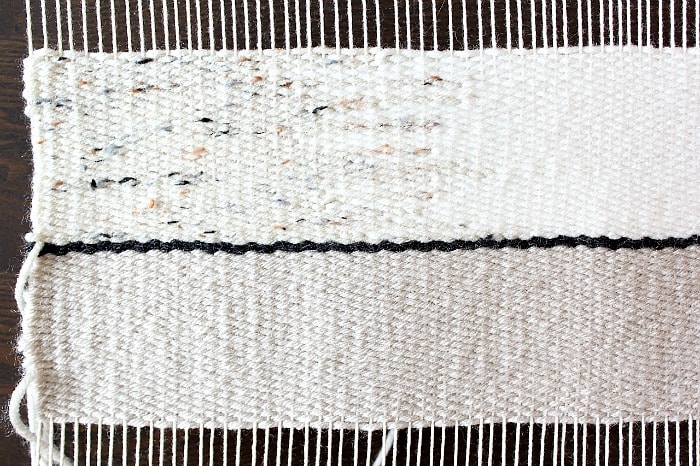 DIY Woven No-Sew Pillow - hatching technique.