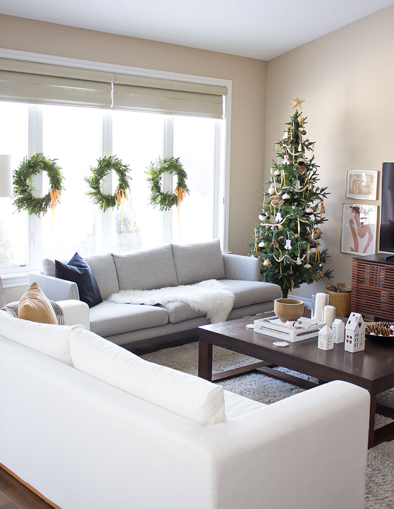 Cozy Christmas Holiday Home Tour - A Pretty Fix